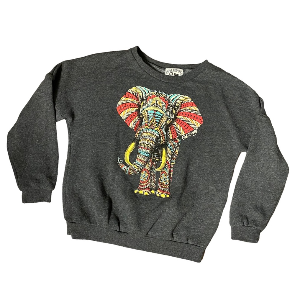 Riot Society Dark Gray Elephant Sweater Size Medium